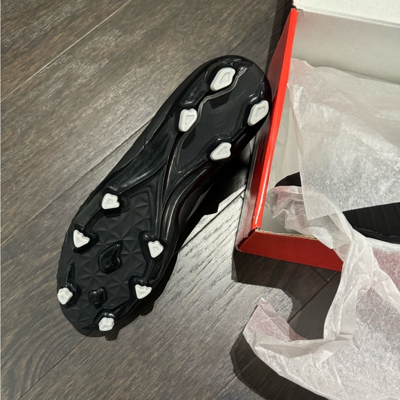 Diadora Men’s Soccer Cleats Size 9 Brand New - Picture 4 of 5